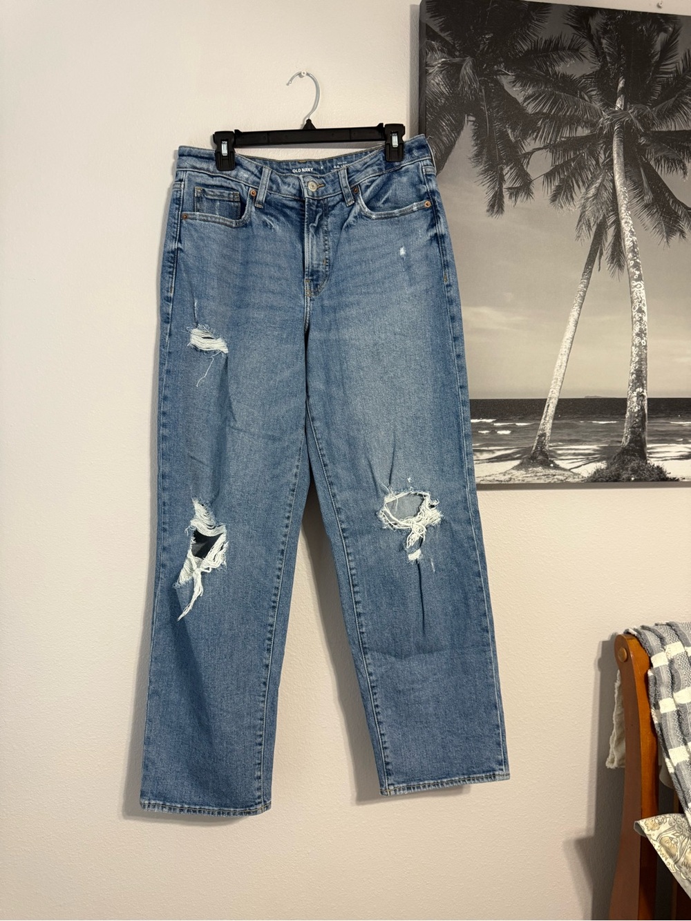Old Navy High-Rise O.G. Loose Wide Leg Distressed Jeans - Picture 4 of 5